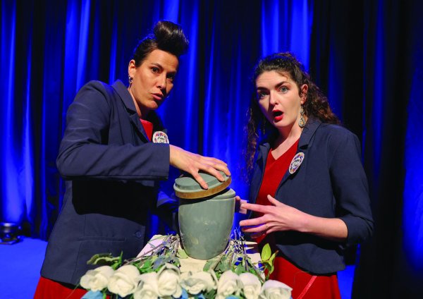 JEANNE ET GABRIELLE REPOSENT EN PESTE